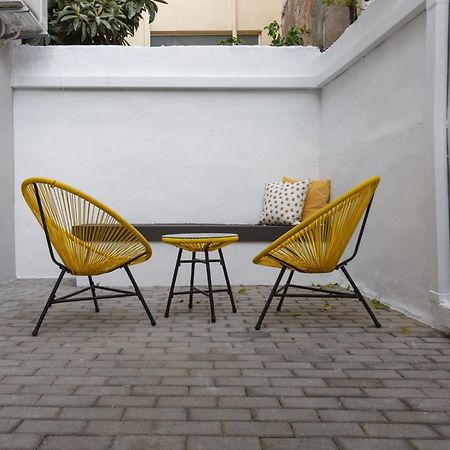 Groundfloor 2Br Apt With Smallyard Near The Heart Of Kalamata Esterno foto